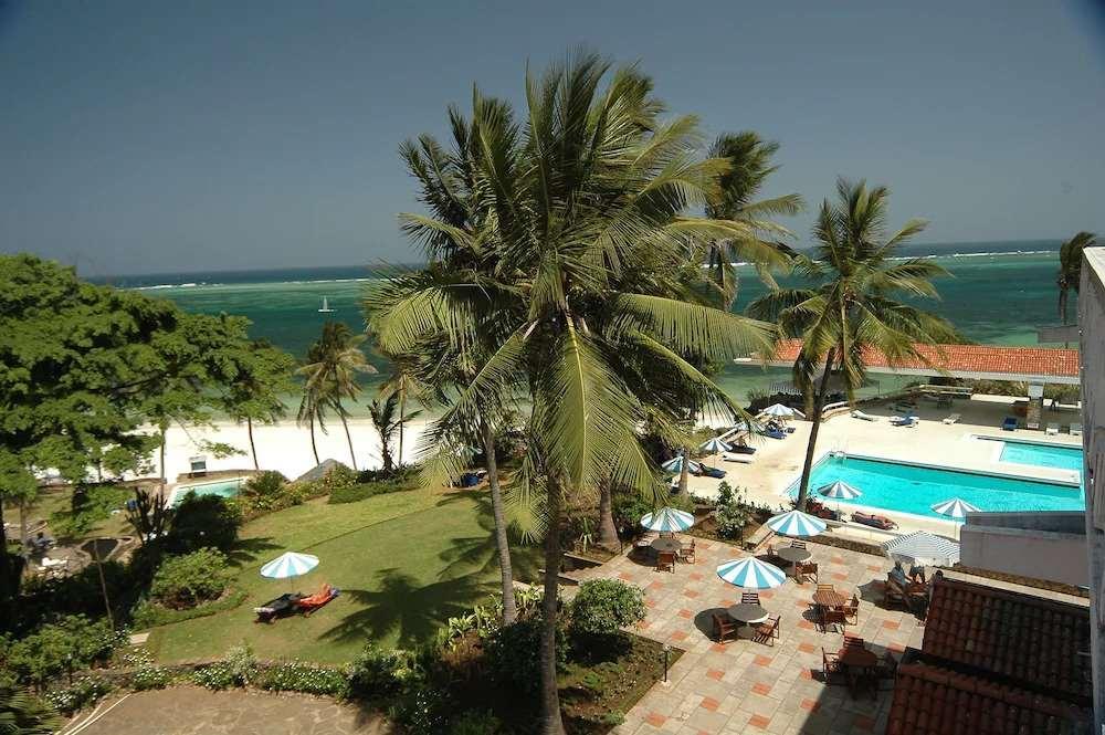 Mombasa Beach Hotel Esterno foto